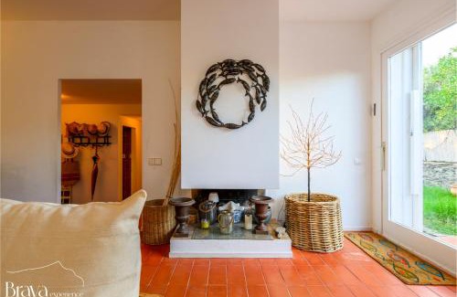 Cadaques House | Casa Maria Sol- jardín I vistas al mar I 4 habitaciones I parking I BBQ