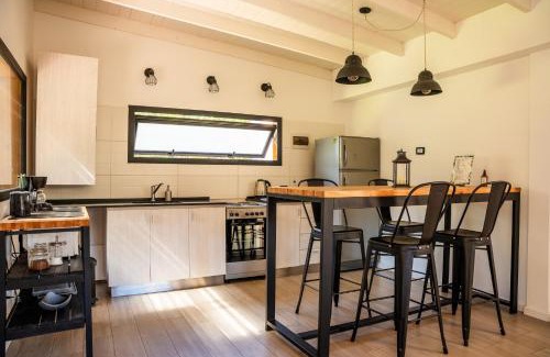 Bosque Peralta Ramos House | Casa Mariano - Casa en Bosque Peralta Ramos 4 PAX Con Parrilla - Hola Sur