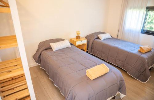 Bosque Peralta Ramos House | Casa Mariano - Casa en Bosque Peralta Ramos 4 PAX Con Parrilla - Hola Sur