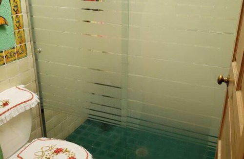 Santa Maria Ahuacatlan House | Casa mexicana para 10 en el centro de Valle