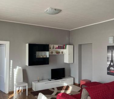 Montefiascone House | casa mioara