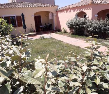 Aglientu Apartment | casa mirice in residence con piscina ,wifi,climatizzatore vicino al mare