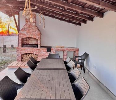 Baia de Fier House | Casa Mis