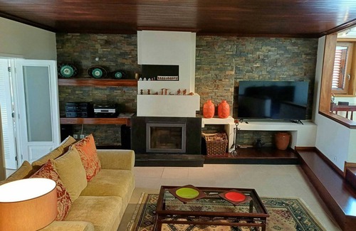 Chaves House | Casa Monte da Volta. Spacious, well equipped, for relaxing and having good time