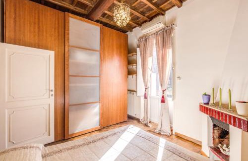Rione VII Regola Apartment | Casa Monticelli