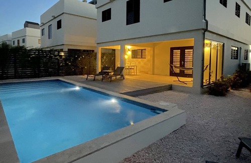 Belnem Apartment | Casa Mosa a luxury apartment, new on the market, with private magnesium pool.