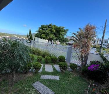 Capivari House | Casa na Praia dos Ingleses com Piscina