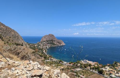 Porticello House | Casa nel borgo marinaro di Santa Nicolicchia
