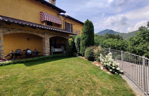 Cervasca House | Casa nel Bosco con Sauna