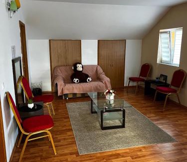 Berislavesti House | Casa NIB Calimanesti