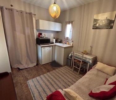 Alata Apartment | Casa Nustrali