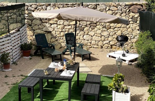 Nulvi Apartment | Casa Osiride con giardino privato e barbecue