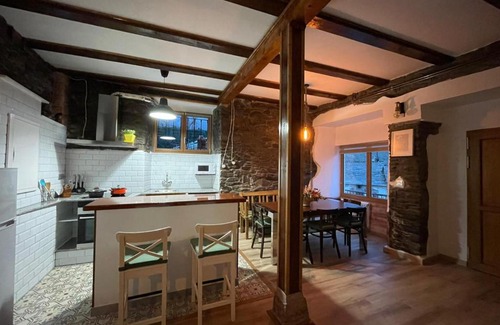 Caboalles de Abajo Ski Chalet | Casa Osu Pardo VuT