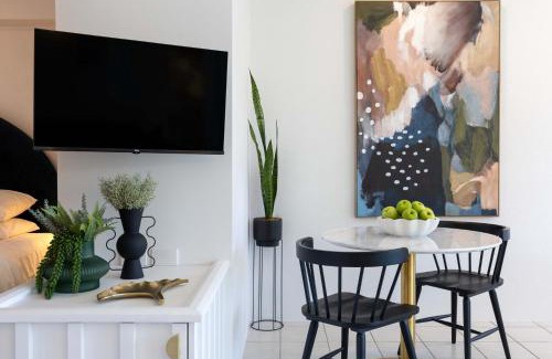 Port Douglas Apartment | CASA PAPAYA Adults Only Apartment