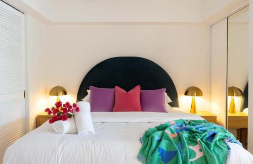 Port Douglas Apartment | CASA PAPAYA Adults Only Apartment