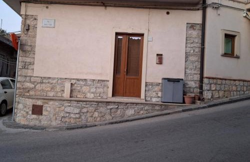 Castel di Iudica Apartment | Casa Pesce