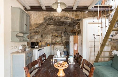 Modica Apartment | Casa Petra by Wonderful Italy