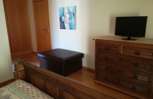 Castanheira de Pera House | Casa Ribeira de Pera