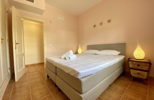 Coveta Fuma Ski Chalet | Casa Roca de Leones by United Renters