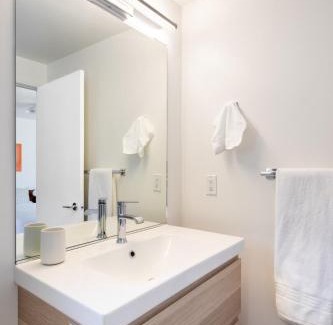 Joshua Tree Highlands House | Casa Rocosa I Midcentury Home on 5 Private Acres Near Park