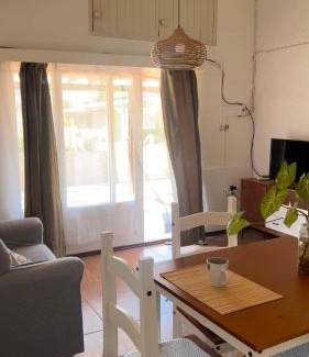Barra del Chuy House | Casa rosa - se reserva con seña