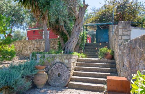 Koutsi House | Casa Rossa