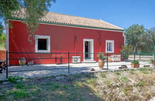 Koutsi House | Casa Rossa