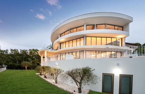 Hamilton Island House | Casa Rotunda on Hamilton Island by HIHA