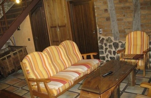 Salas de los Infantes Cottage | Casa Rural La Botería for 13 people