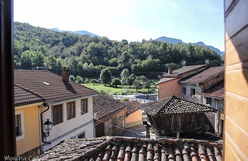 Villamorey Cottage | Casa Rural con Vistas a la Montaña en Asturias, Parque de Redes