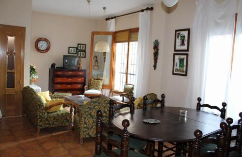 Elche De La Sierra House | Casa Rural Puerta de la Iglesia