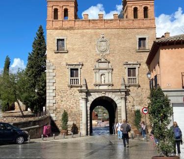 Toledo City Center House | Casa San Juan de los Reyes