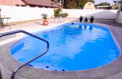 Brownsville House | Casa Santa Clara with Swimming Pool near Golf Country Clubs