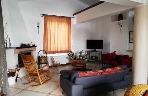 Rosolini House | Casa Sbrizza