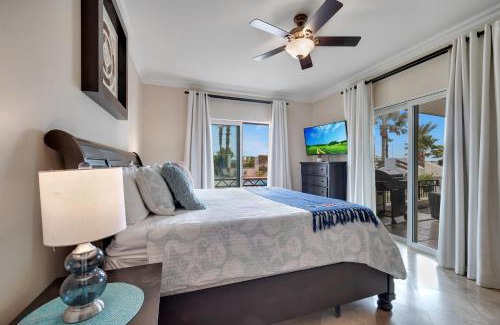 El Medano Ejidal Apartment | Casa Sirena- Secure & Private Poolside Retreat