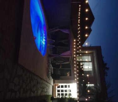 Tirgu Jiu House | CASA SONIA