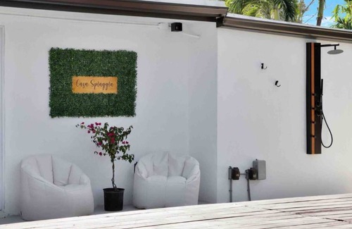 Delray Beach Boat Rental | Casa Spiaggia - with pool/beach, backyard oasis