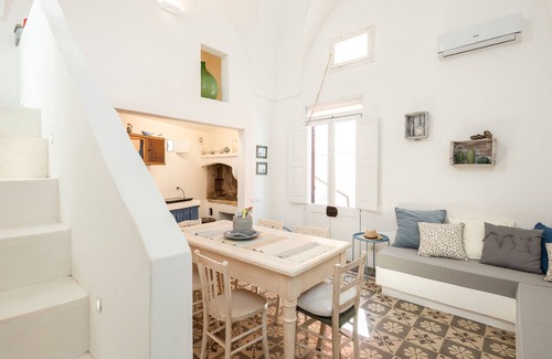 Matino House | Casa Stella, with panoramic terrace over the rooftops of Salento!