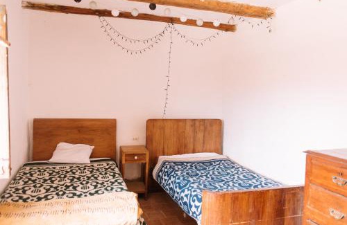 Maras Hotel | Casa Takiy