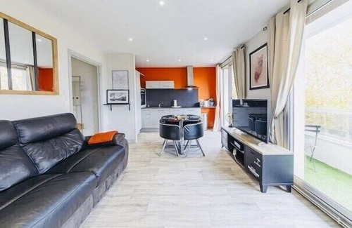 Angers Apartment | Casa Tranquila - T2- City centre - Car park