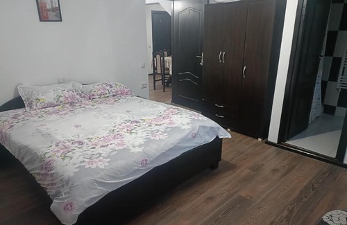 Moieciu de Jos House | Casa Tudor și Eva
