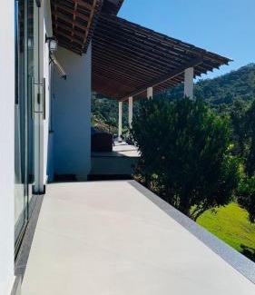 Vitor Hugo House | Casa Uliana Aracê Pedra Azul