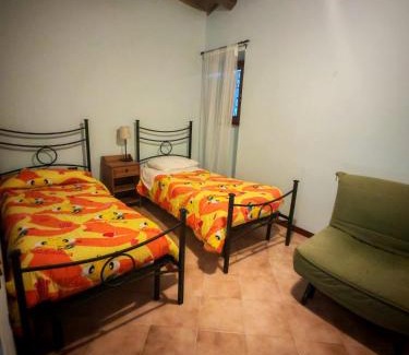 Vallo di Nera House | casa vacanze campagna in compagnia