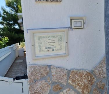 Marina di Novaglie House | Casa vacanze "Il Carrubo"