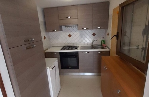 La Marana House | Casa Vacanze Indipendente, Parcheggio Interno e Giardino Privato Recintato