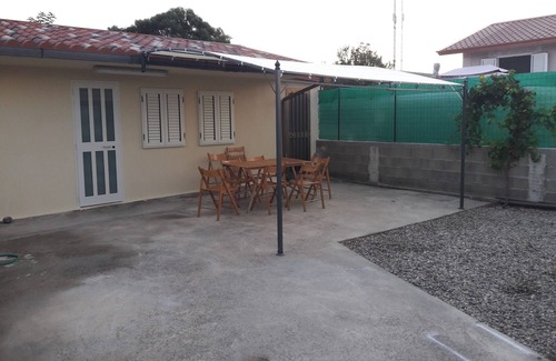 La Marana House | Casa Vacanze Indipendente, Parcheggio Interno e Giardino Privato Recintato