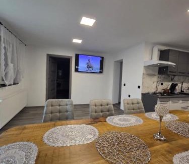 Tautii-Magheraus House | Casa Valy