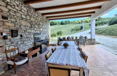 San Leo House | Casa Vitiolo