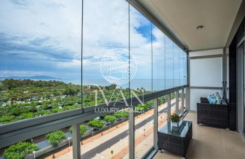 Cabanes Apartment | Casa Wesley Ivan Luxury Homes 9ªPlta Norte 1ªLinea