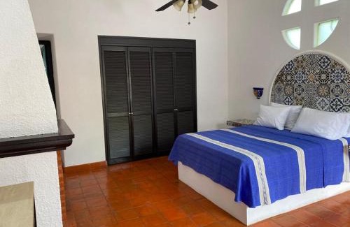 Ajijic Hotel | Casa Yollotzin